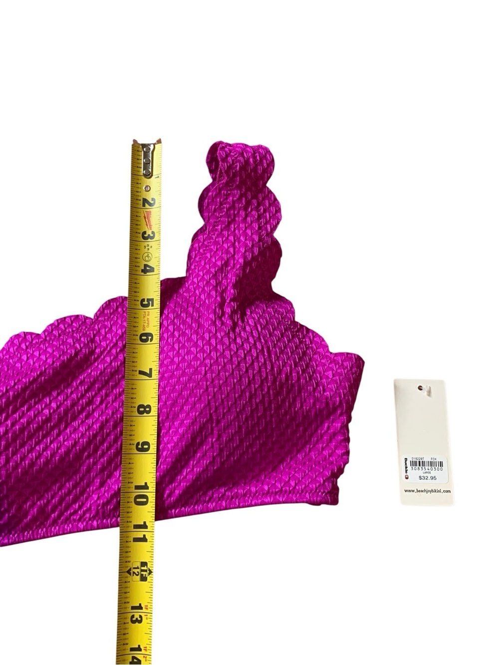 One-Shoulder Scallop-Edge Bikini Top in Magenta - Picture 4 of 5